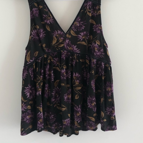 Tank - Picture 3 of 3